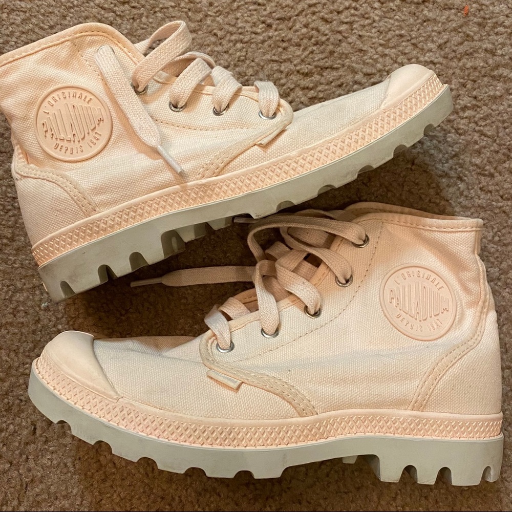 Palladium Pampa bootie sneaker high top pink 7.5